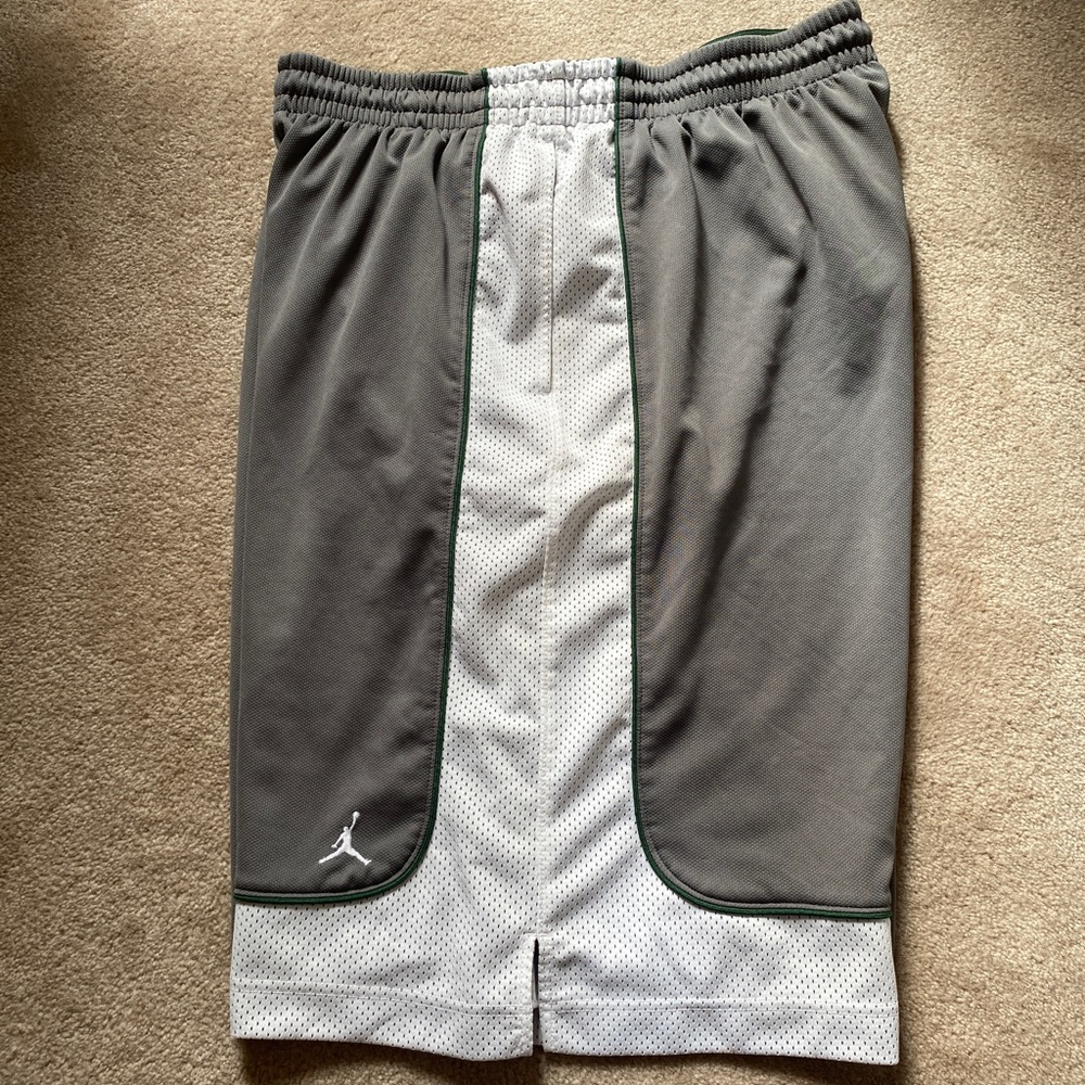 Vintage Jordan Basketball Shorts (XXL)